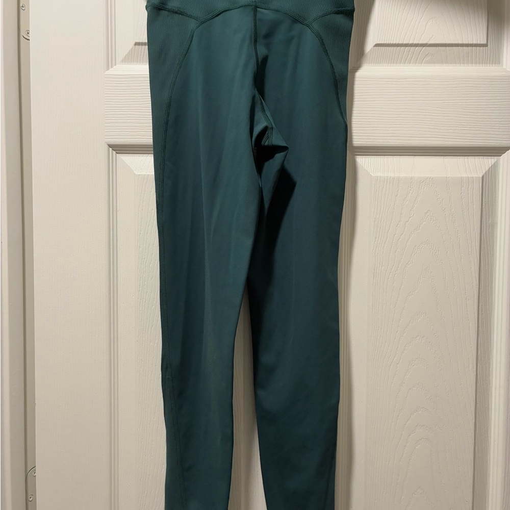 NWOT Aerie Offline Teal Leggings